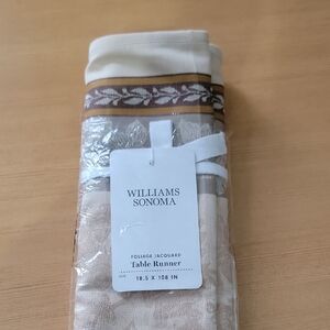 NWT Williams Sonoma Foliage Jacquard Table Runner 18.5" x 108" Rare!